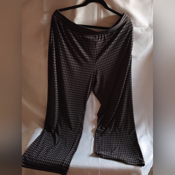 Susan Graver women's plus size dress pants - Picture 1 of 1